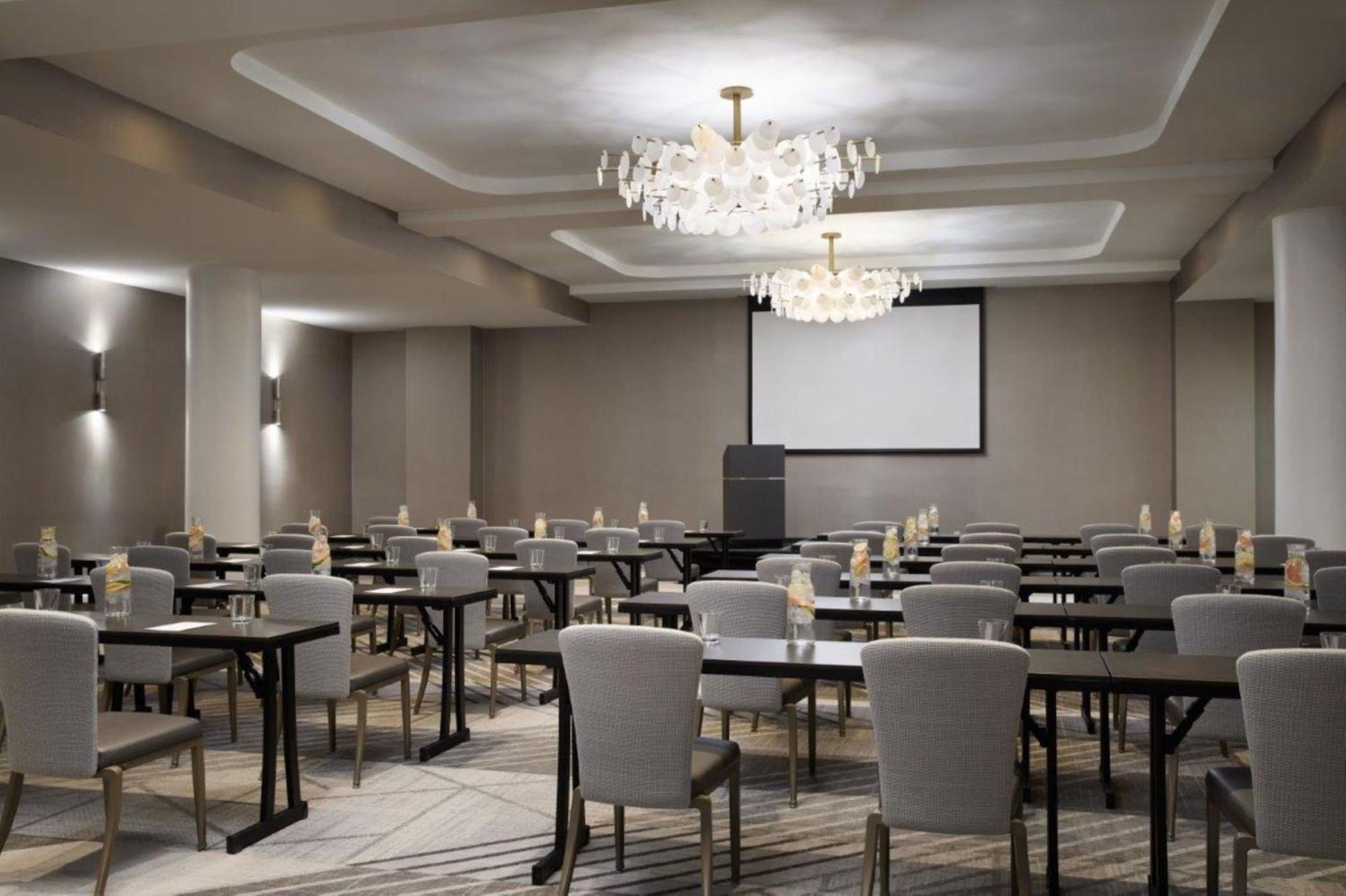 Hotel Intercontinental Indianapolis By Ihg Exterior foto